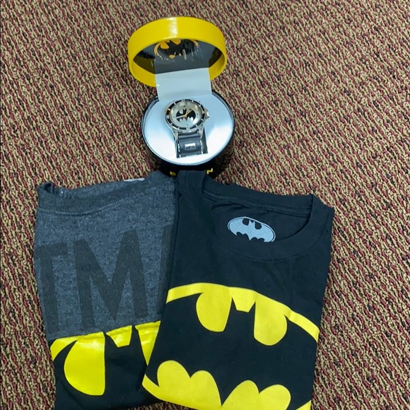 TM & DC COMICS Other - 🦇BATMAN WATCH is 🆕, BATMAN TEE & SWEATSHIRT XS🦇